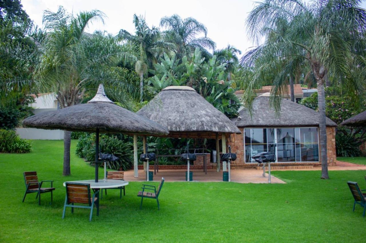 Kosmos, Hartbeespoort Villa Buitenkant foto